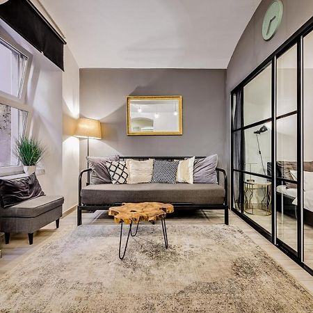 Apartments Santini Zagreb Bagian luar foto