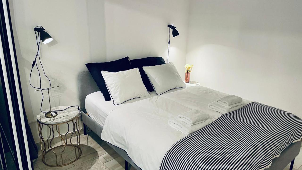 Apartments Santini Zagreb Bagian luar foto