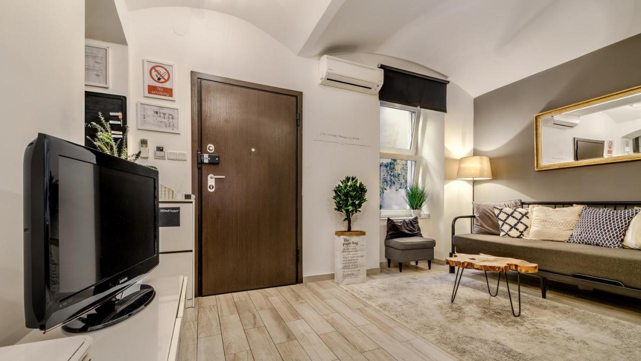 Apartments Santini Zagreb Bagian luar foto